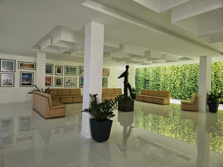 WhatsApp Image 2023-05-08 at 13.52